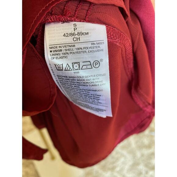 Banana Republic Satin Peplum Blouse Smocked Romantic Boho Summer Spring - Picture 11 of 12